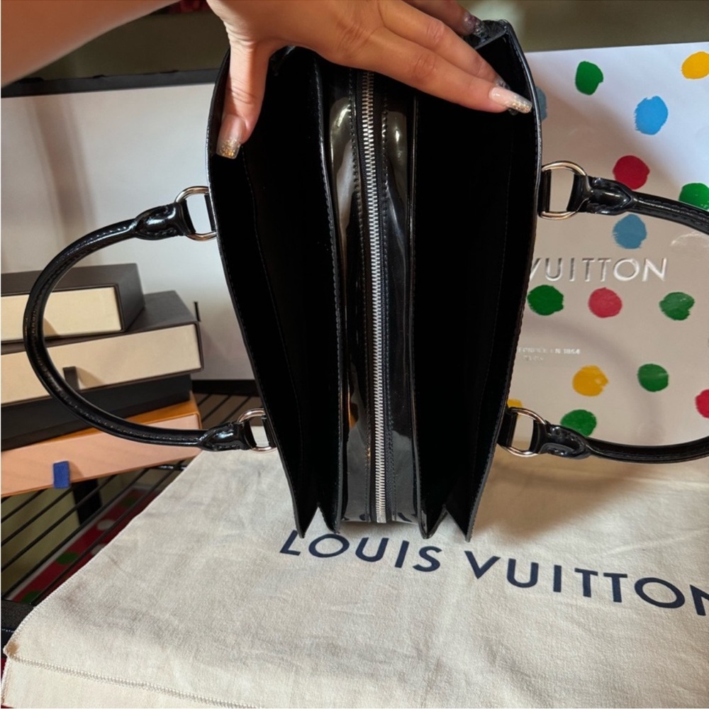 Louis Vuitton Blk electric epi Pont-Neuf Pm Handbag &matching zipp around Wallet - Picture 3 of 6